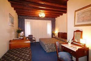 Residenza Ca' San Marco 3*