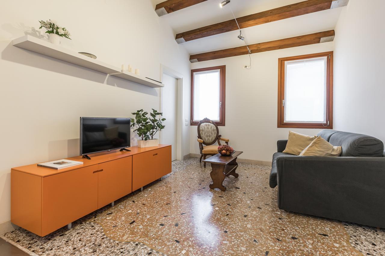 Apartment Ca' Della Frutta Venetian Venice