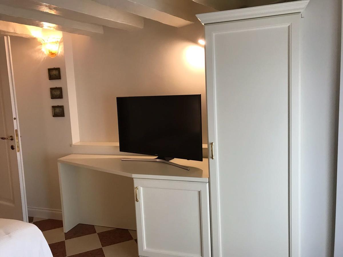 Maddalena Guest house