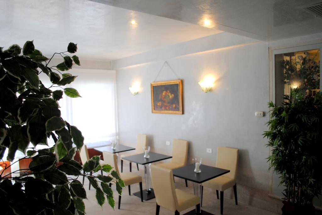 Palazzo Del Giglio 4* Venice