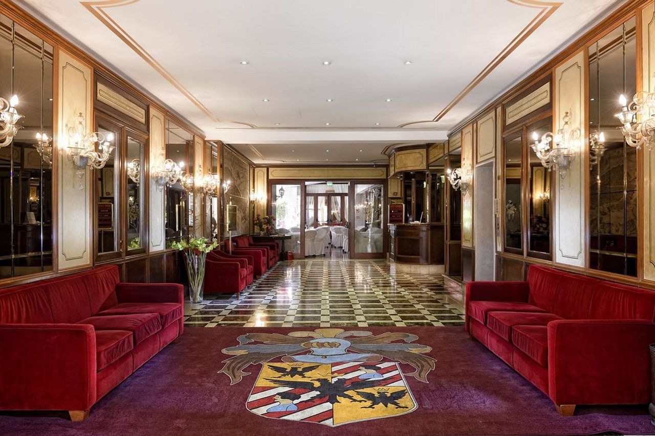 Roulette 4 Hotel 4*