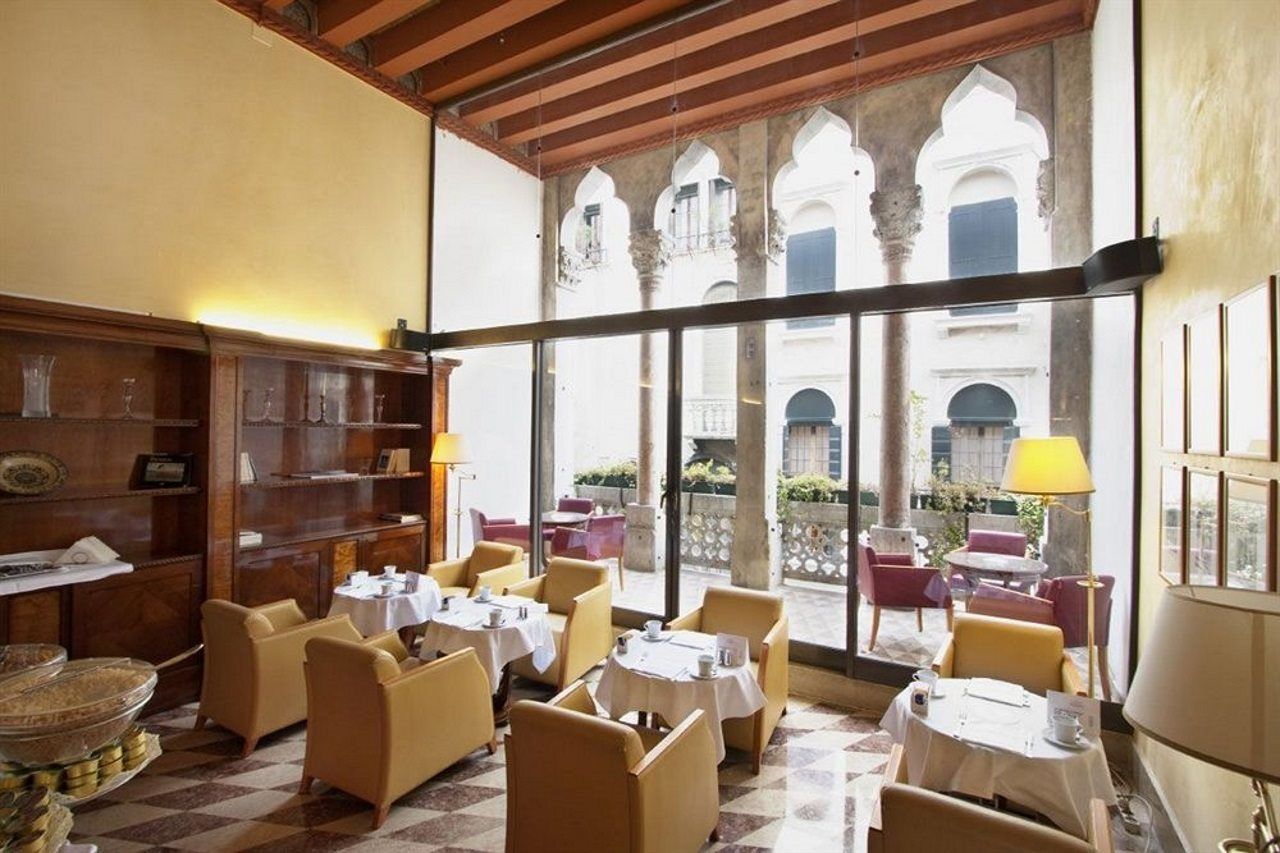 Roulette 4 Hotel Venice