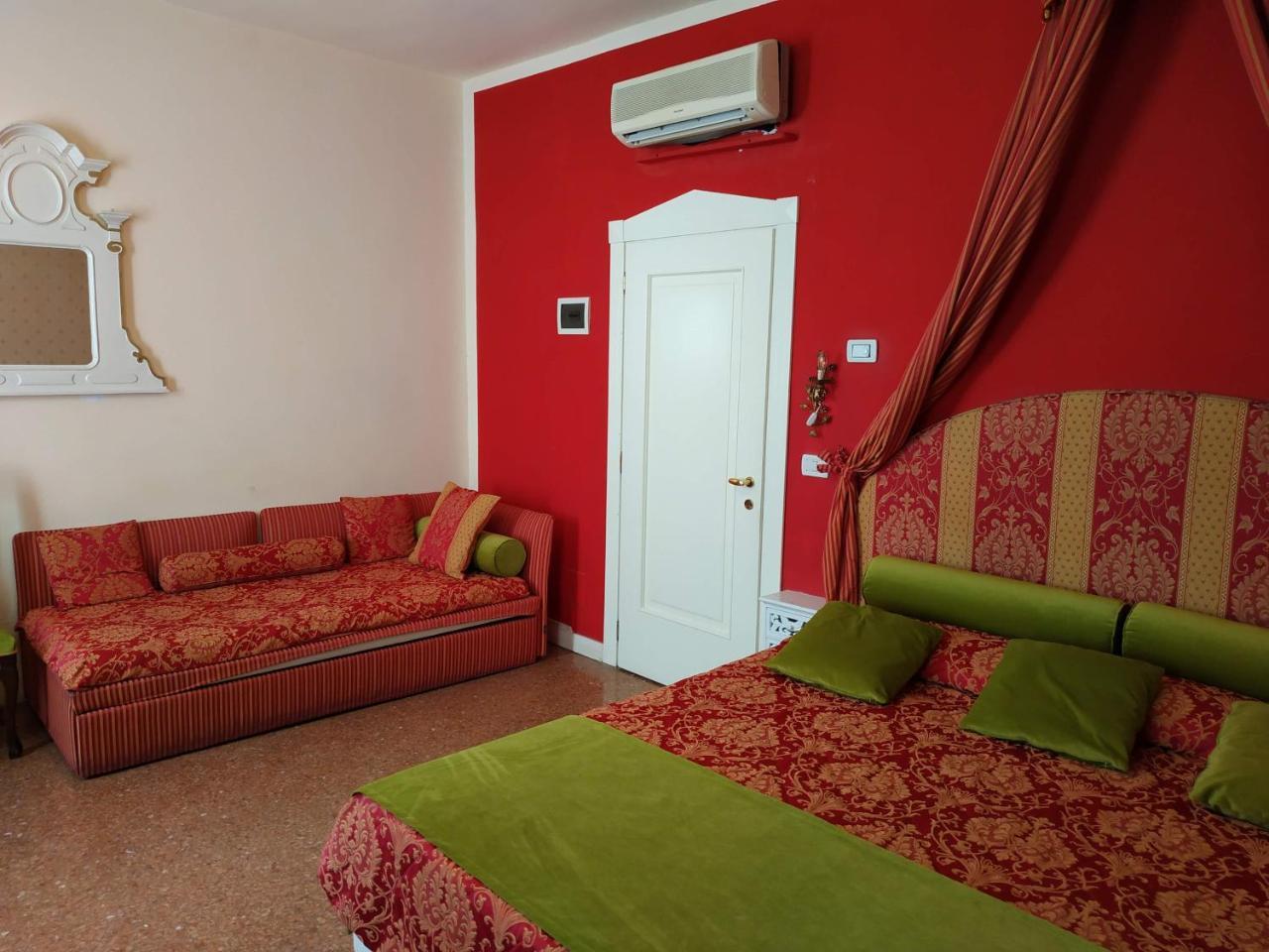 Guest house Alloggi Acquavita - Checkin At 