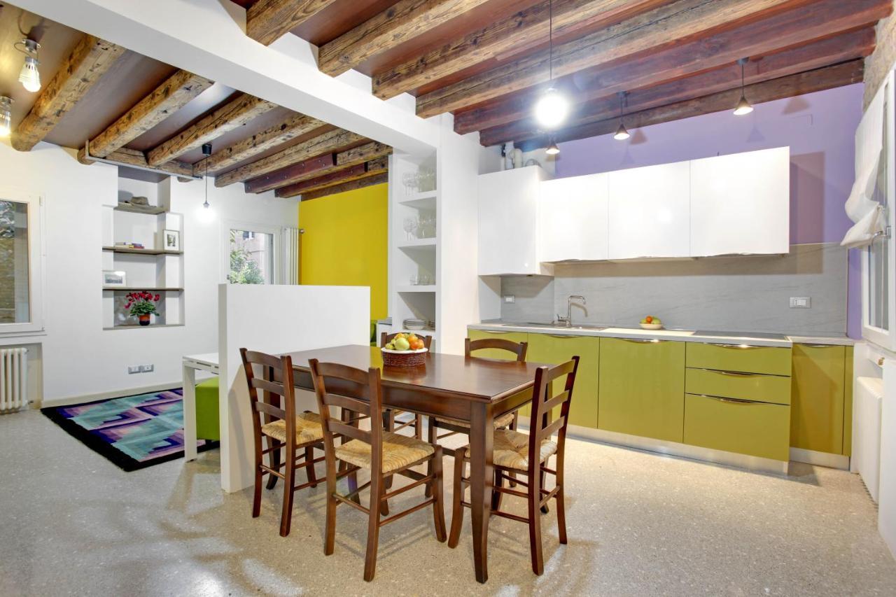 Apartment Fenix Otello *