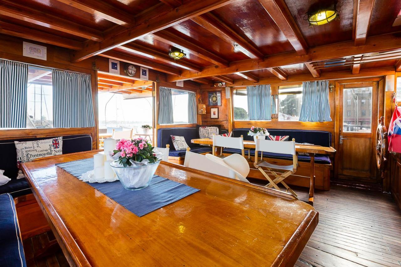 Boat & Breakfast Caicco Freedom 2*