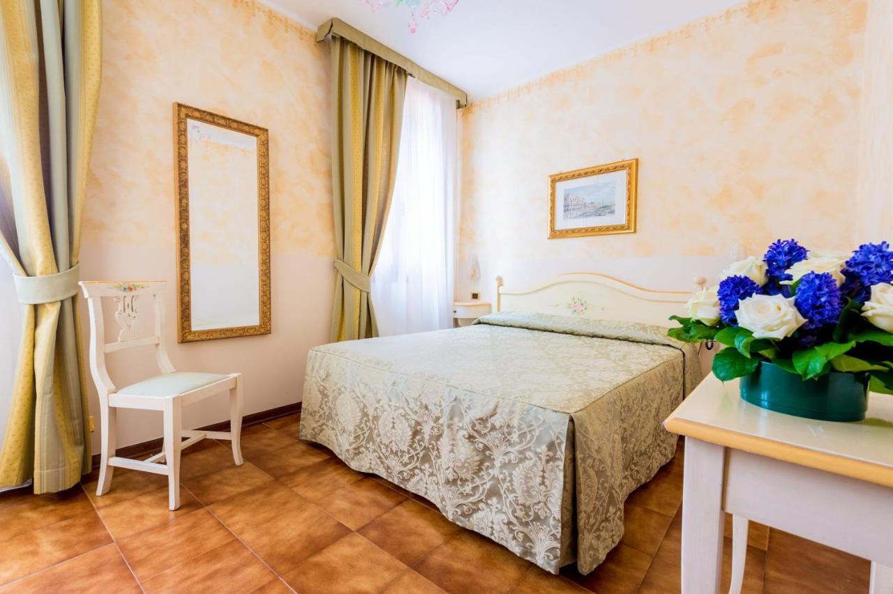 Mercurio 3* Venice