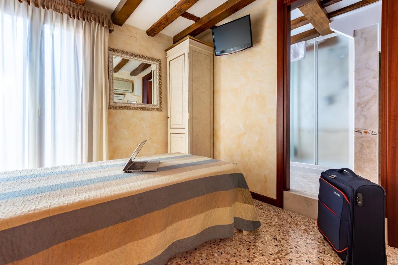 Mercurio Venice