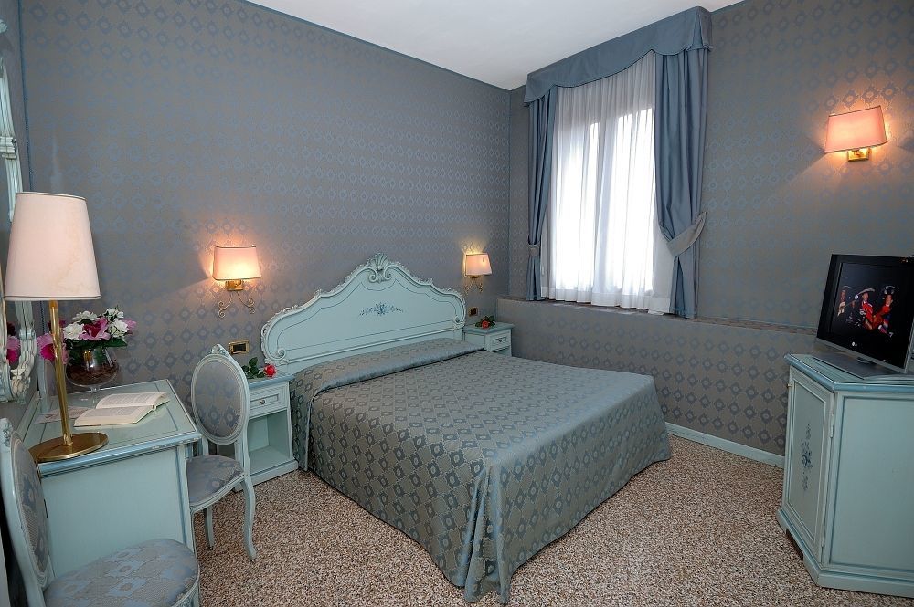 Antica Villa *