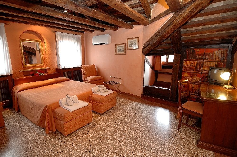 Antica *