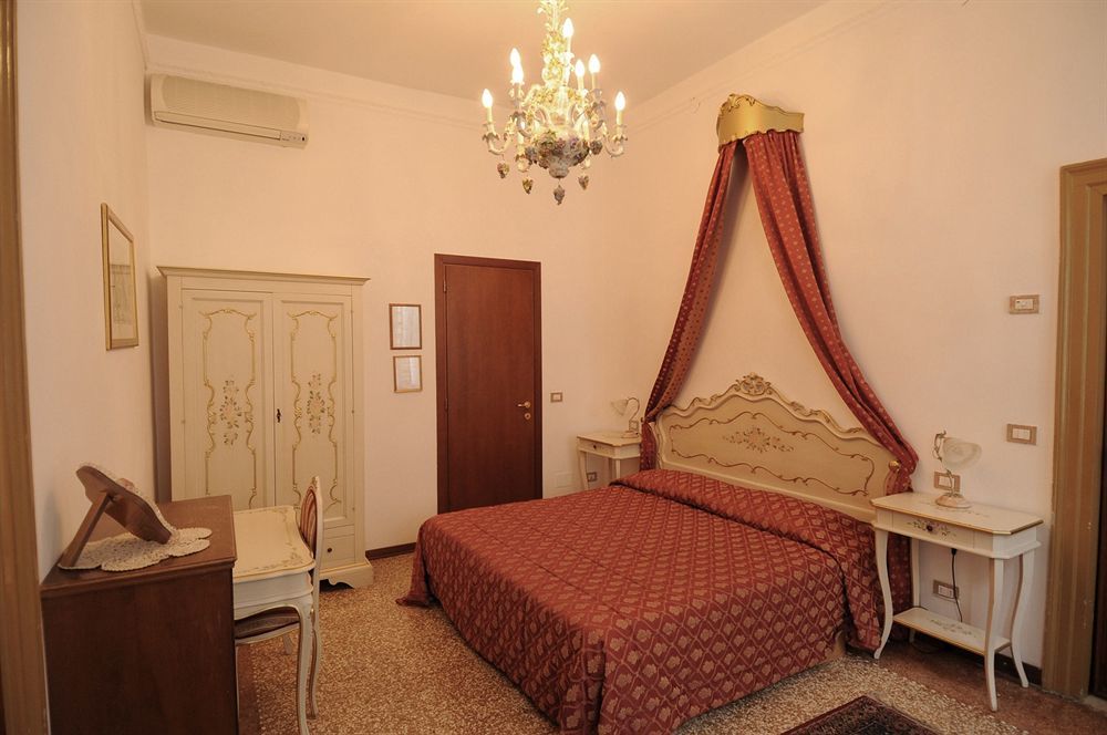 Mezzo Pozzo Veneza