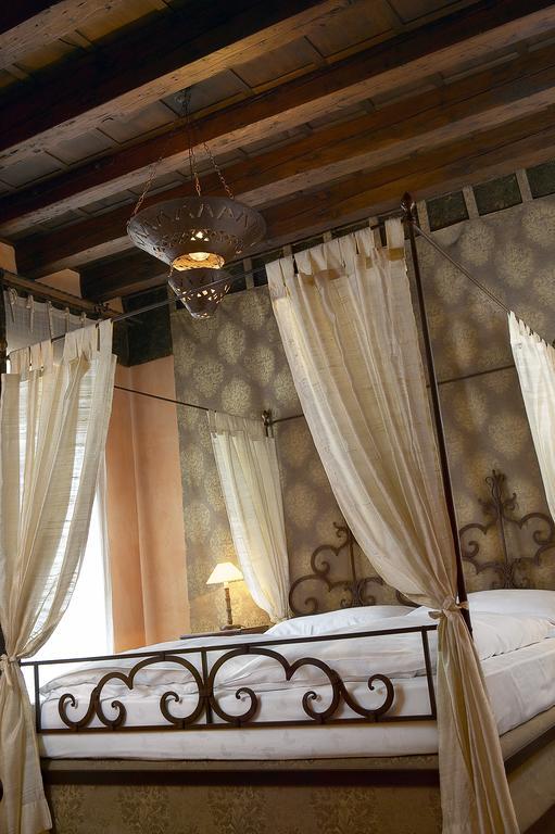 Hotel Novecento Boutique 3*