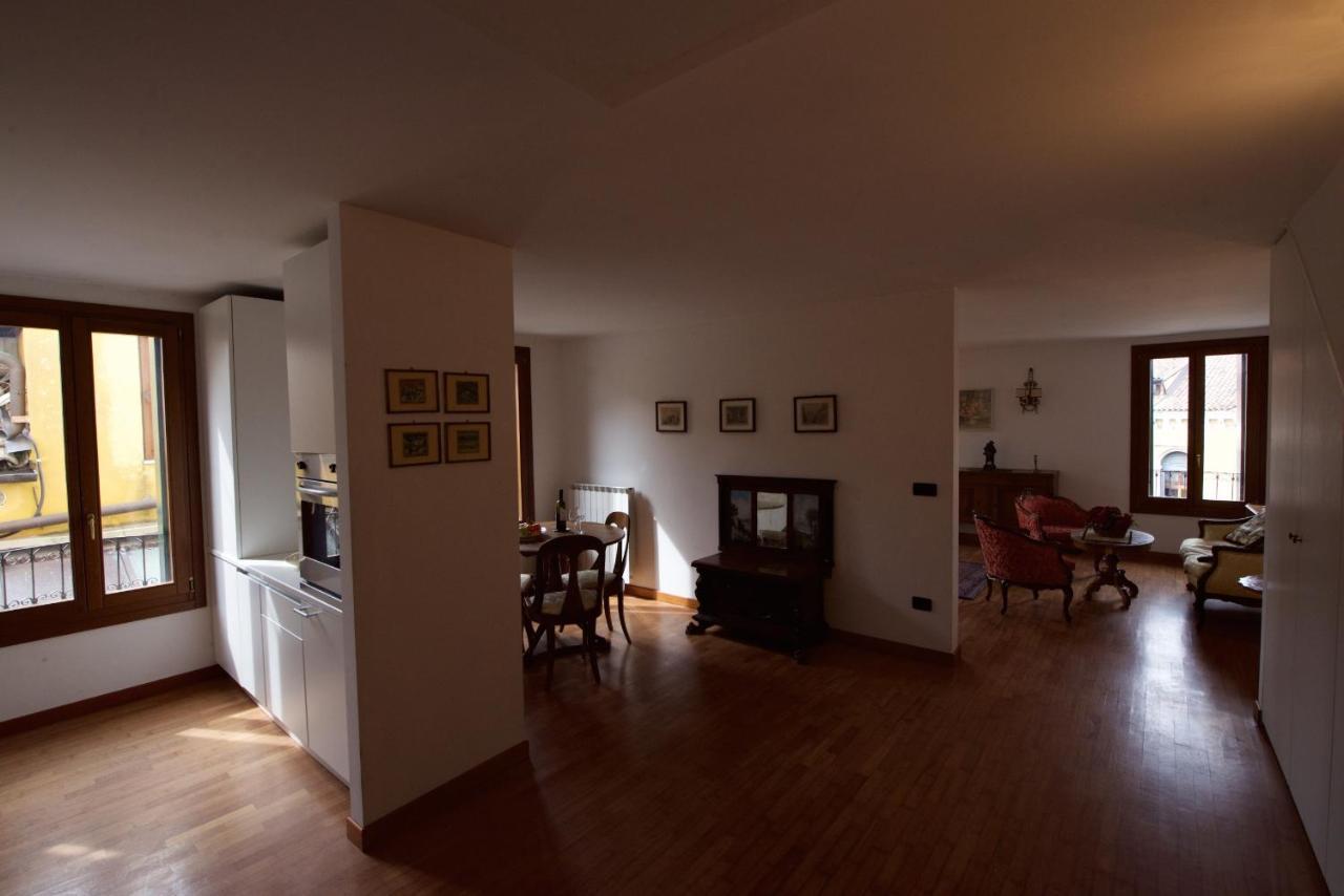 Campo S.stefano Apartment
