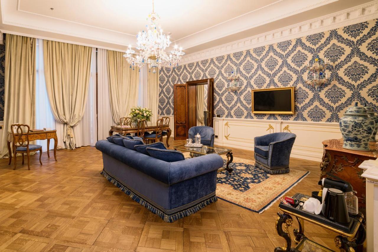 Ai Reali - Small Luxury Of The World