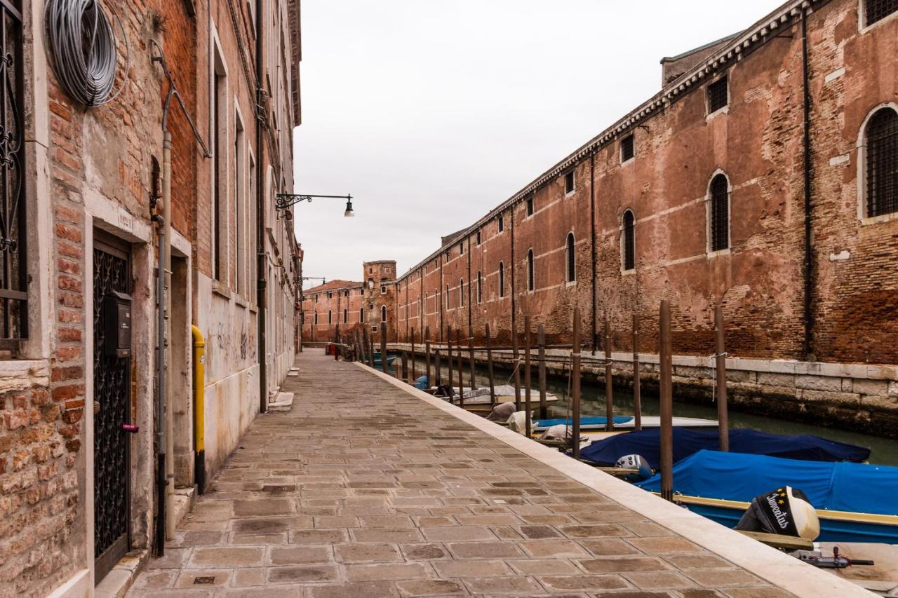 Corderie De La Tana Biennale Exhibition @arsenale *