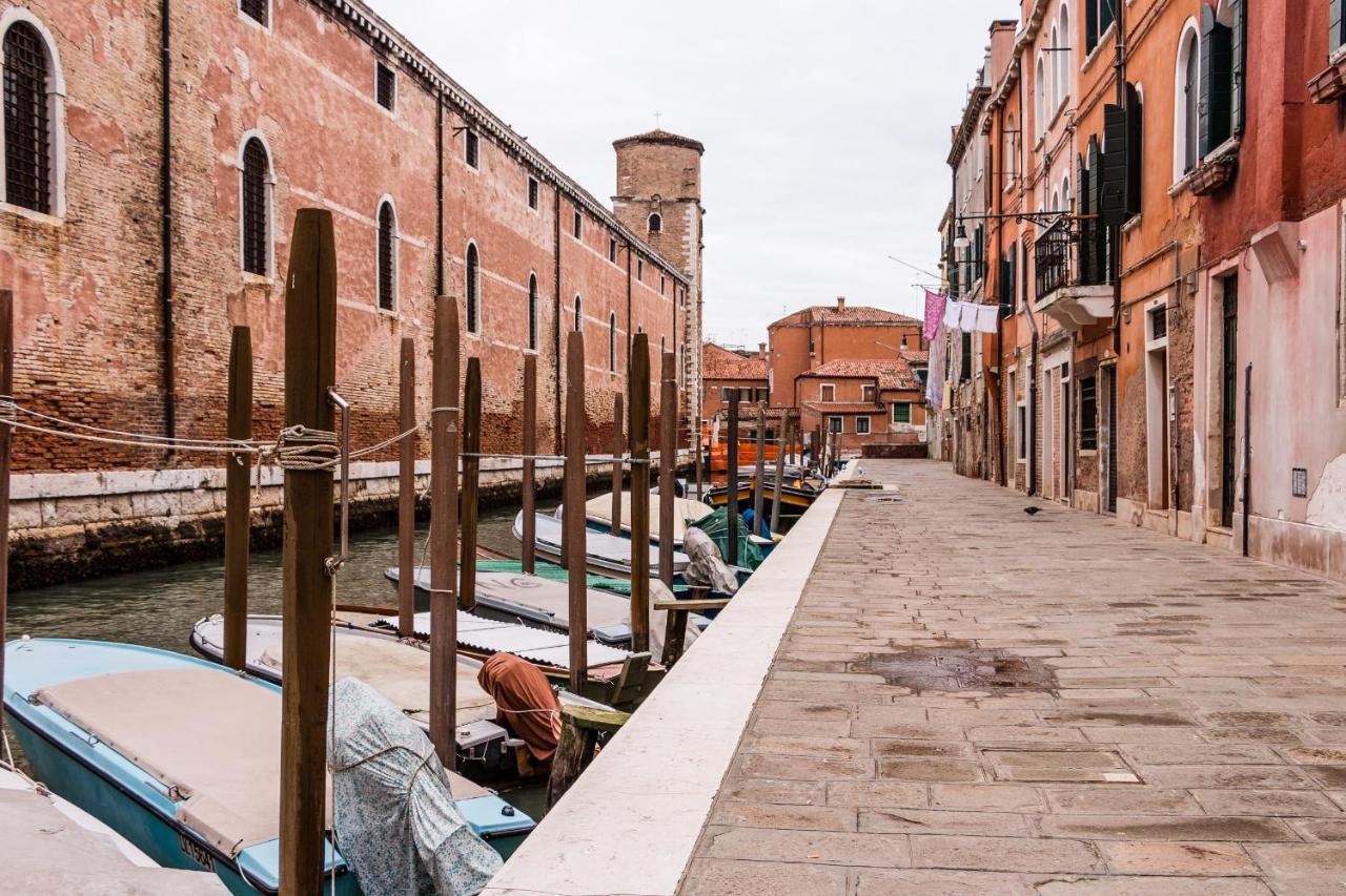 Corderie De La Tana Biennale Exhibition @arsenale * Venezia