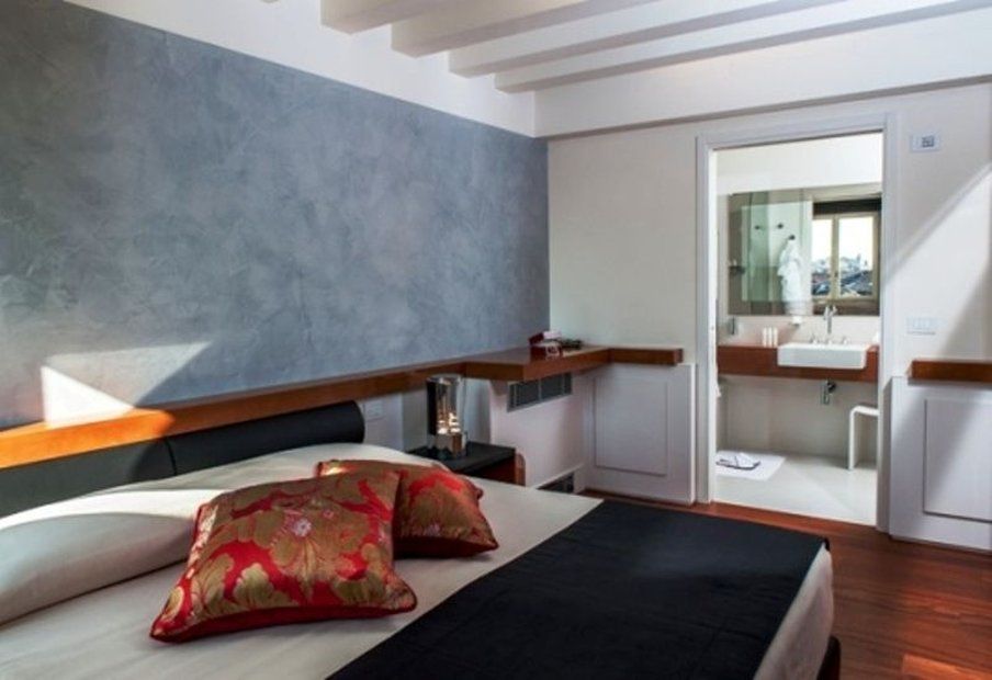 Rialto Hotel 4*