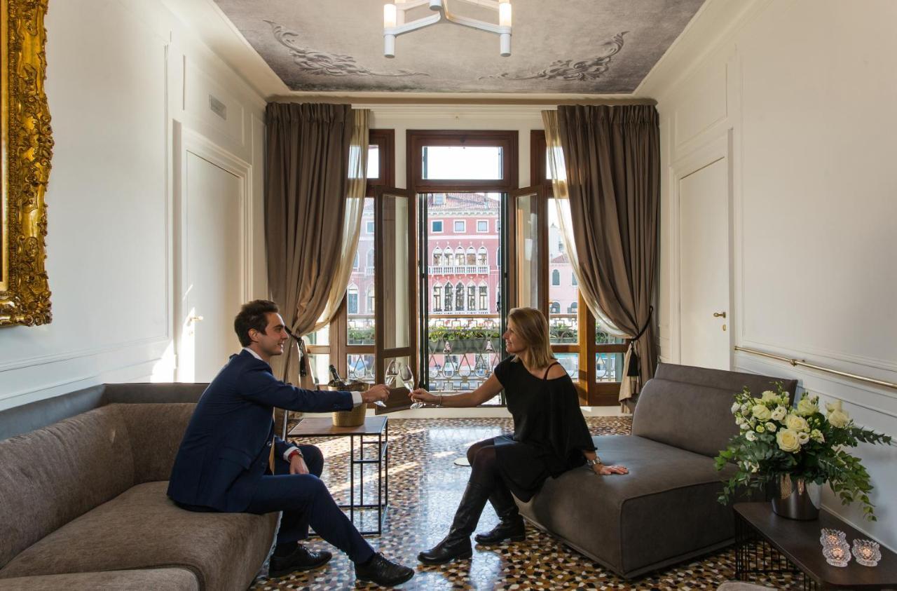 Riva Del Vin Boutique