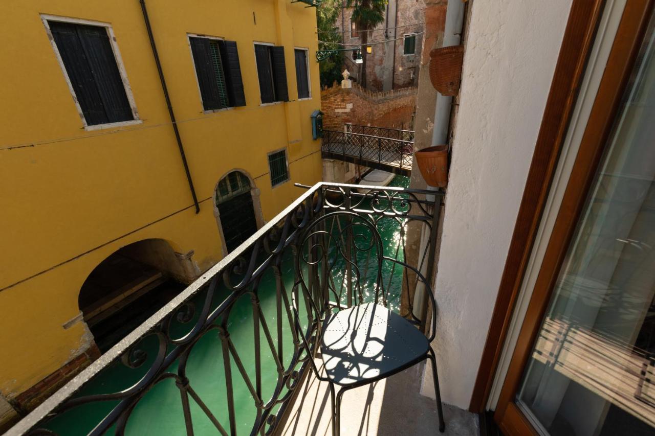 Liassidi Arco Venice