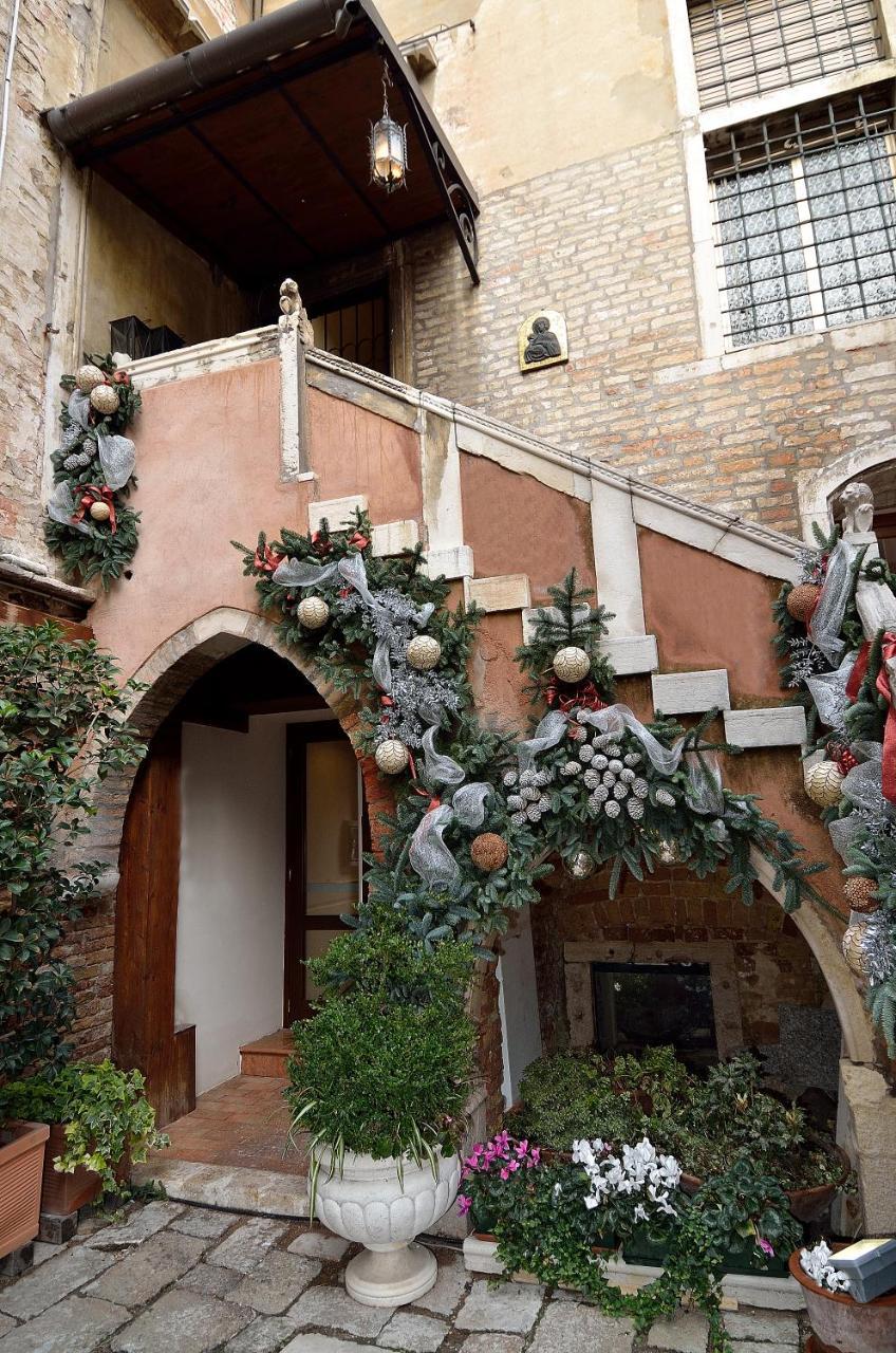 Palazzo Odoni Guest house Venice