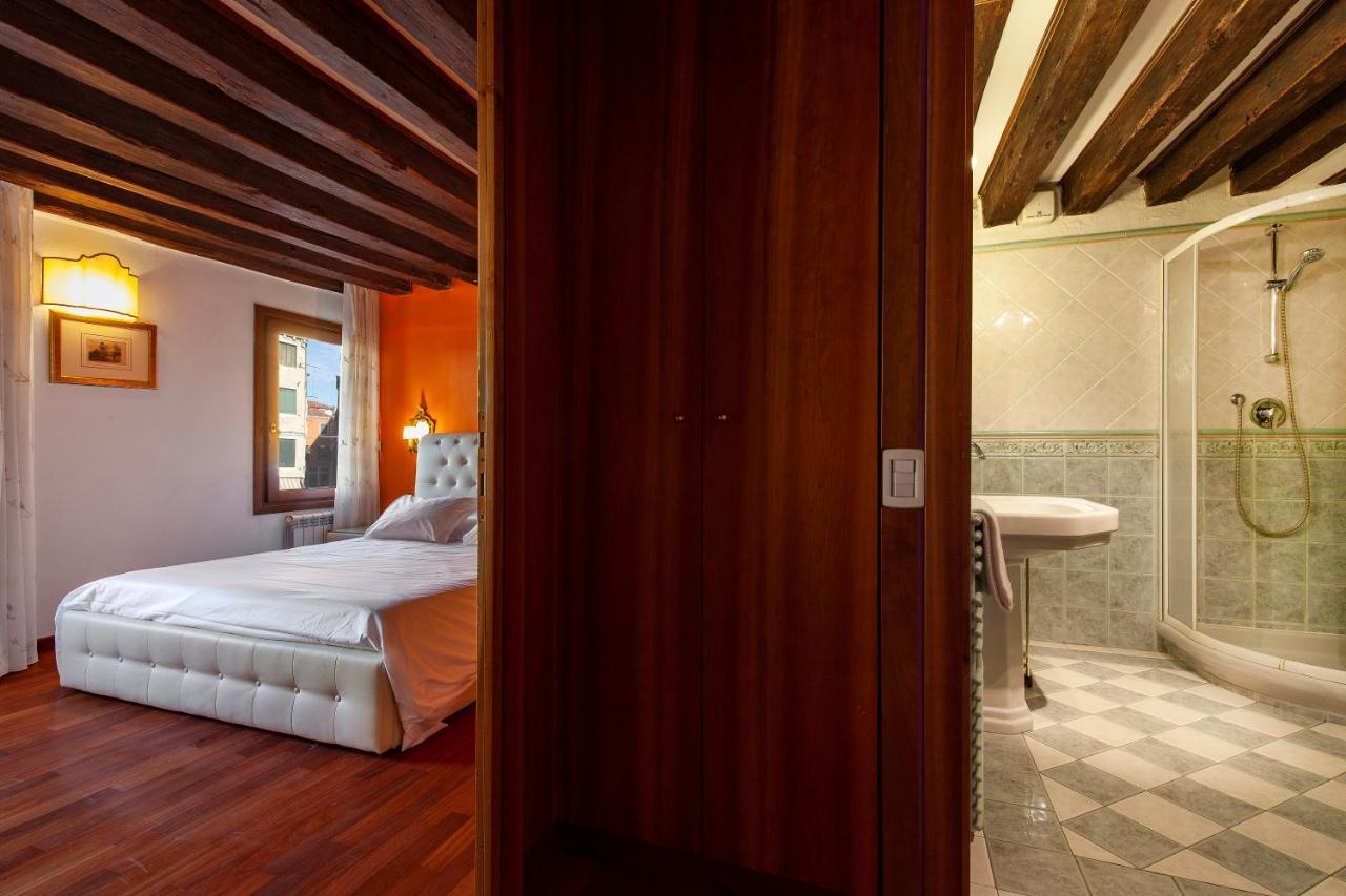 Ca'pedrocchi By Bricola Apartment Venice