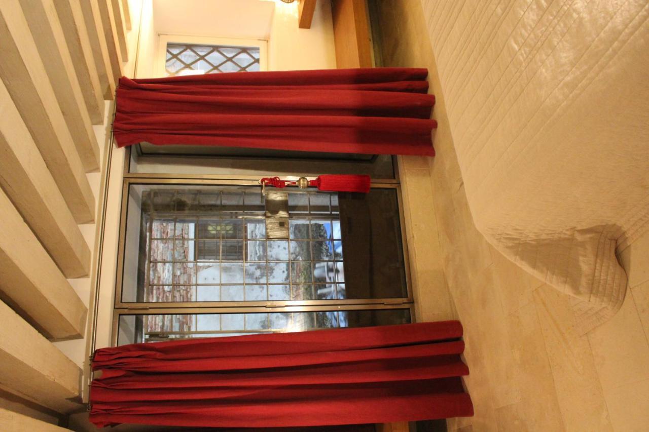 Palazzo Smith Valmarana Apartment