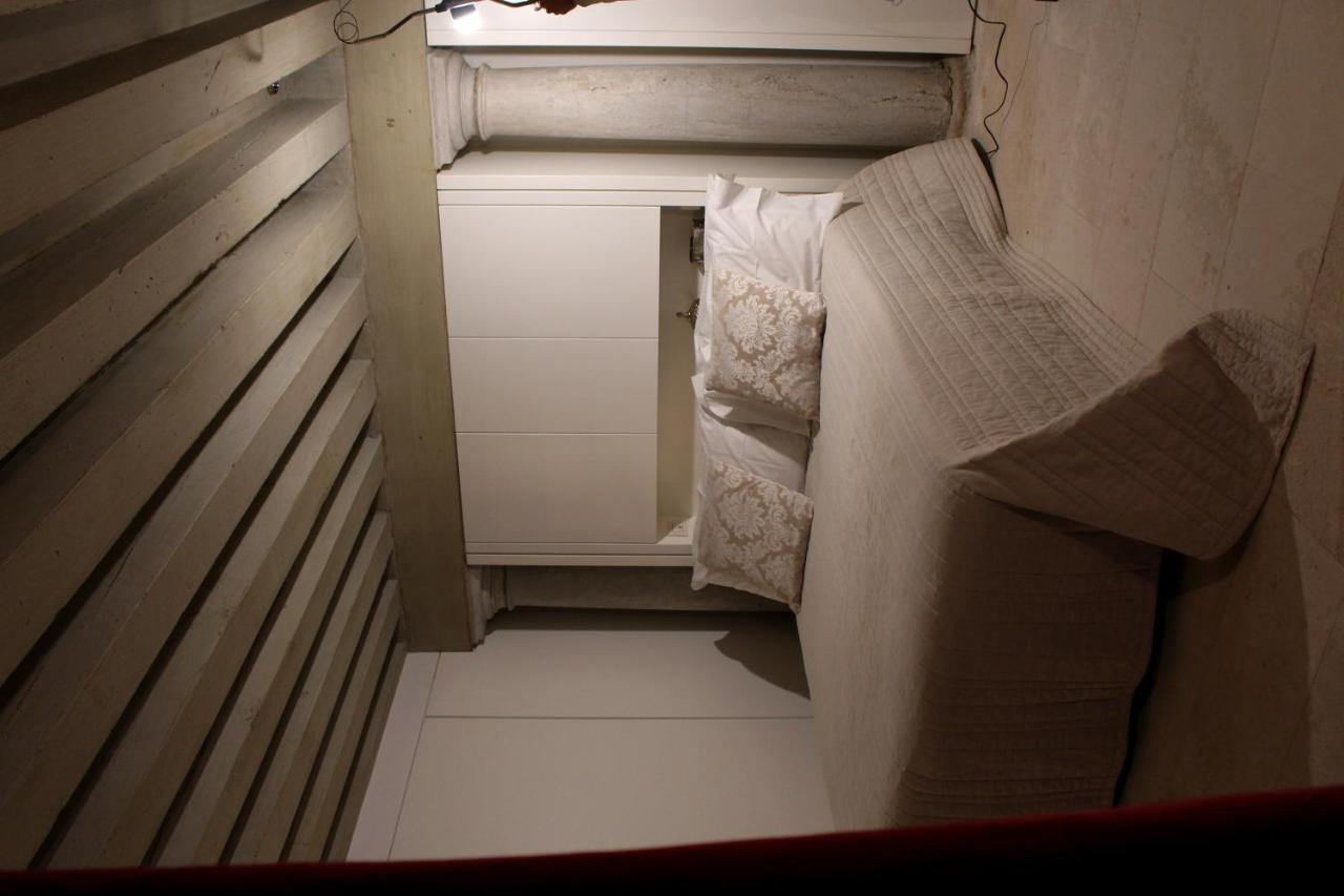 Apartment Palazzo Smith Valmarana Venice