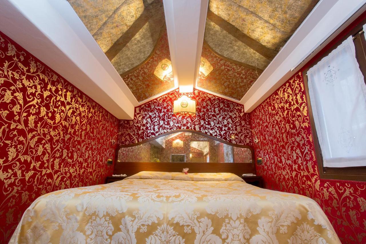 Antica Sturion Residenza D'epoca Venice
