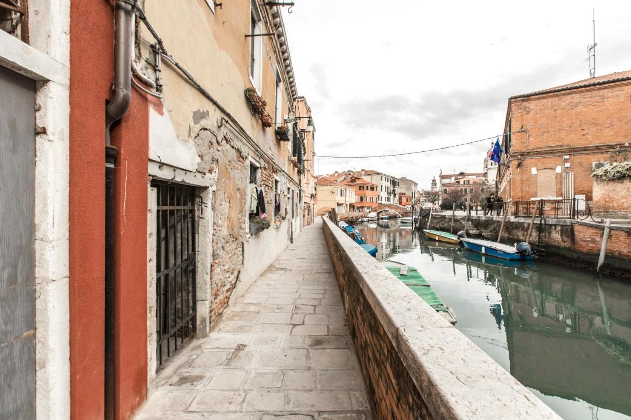 Venetian Superior R&r Apartment