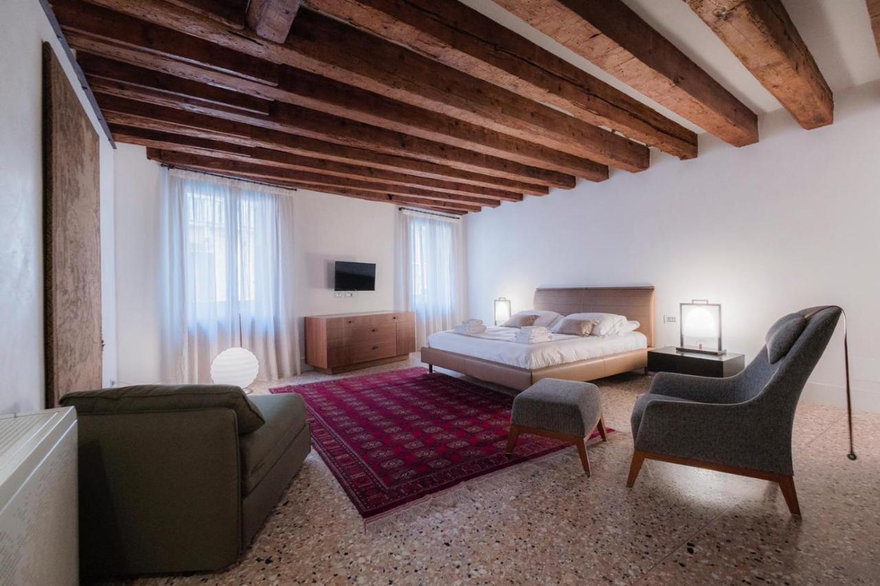 Joseph Apartment