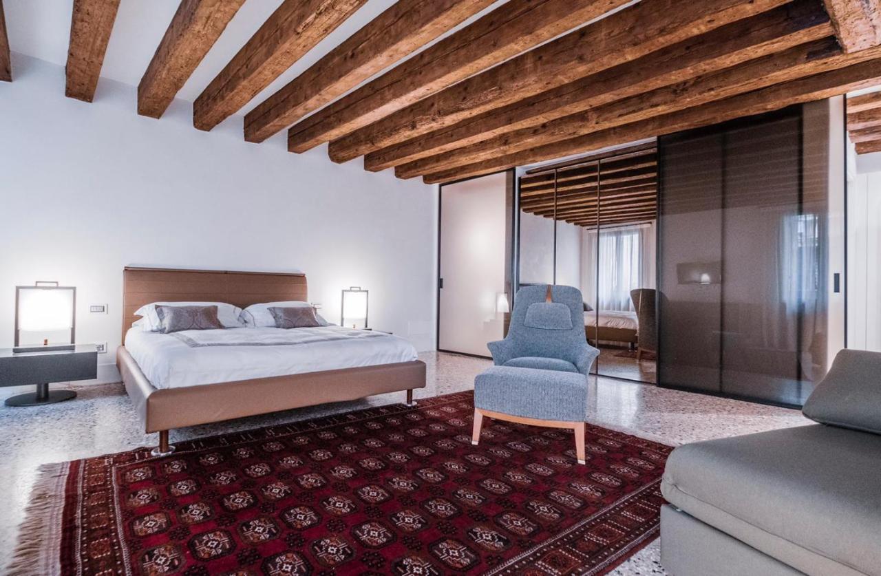 Joseph Apartment