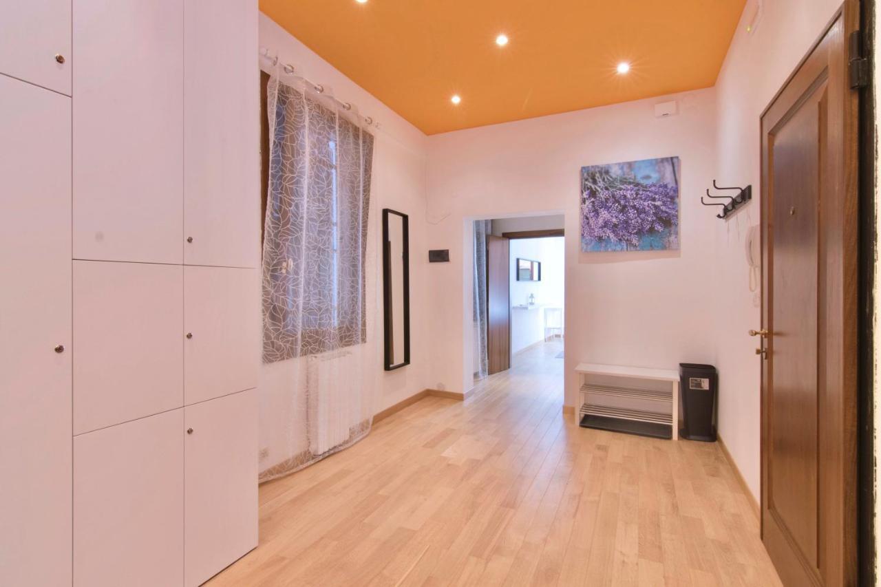 Apartment S & L House