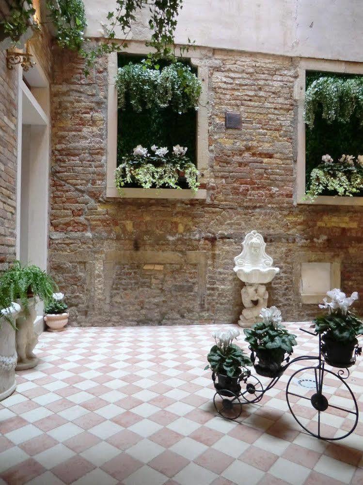 Guest house Ca Le Vele 3*