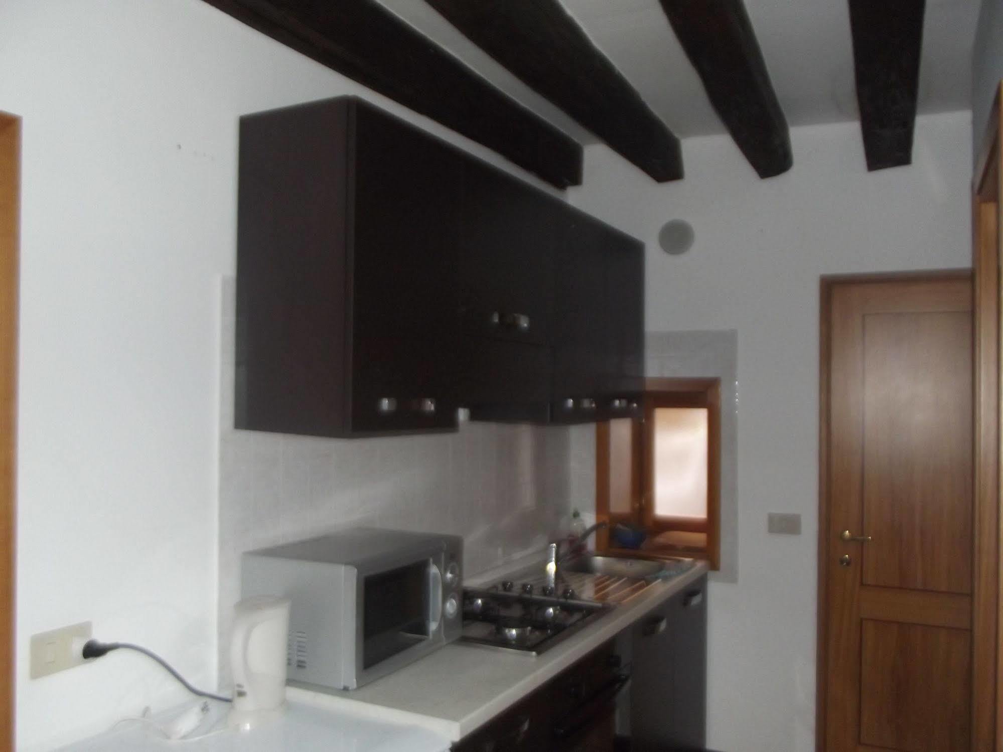 Alloggi Serena Bed & Breakfast 2*