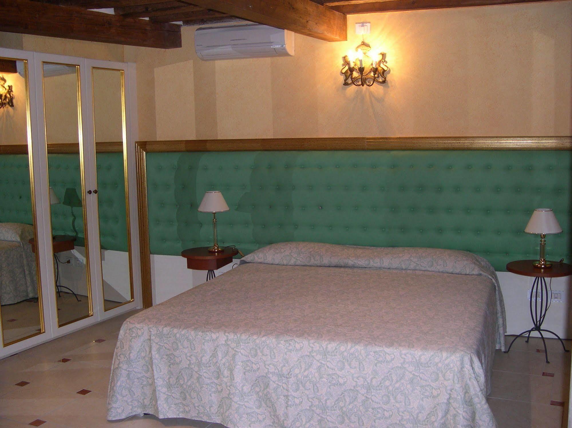 Apartment Sant'angelo - Fenice In Venice