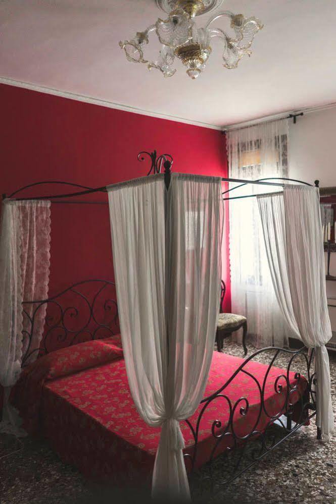 Ca' Santo Spirito B&B 2* Venice