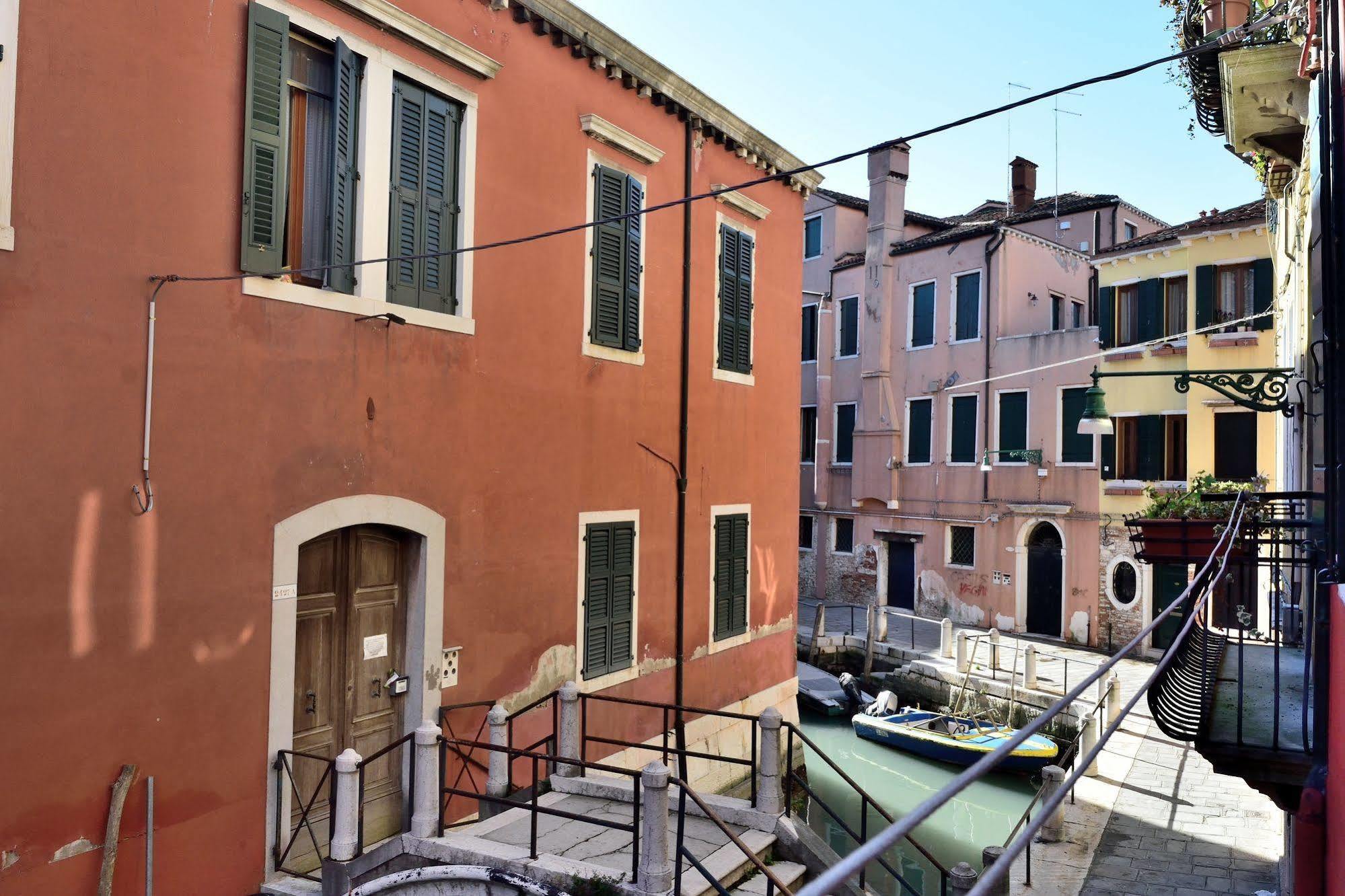 Life Apartment
