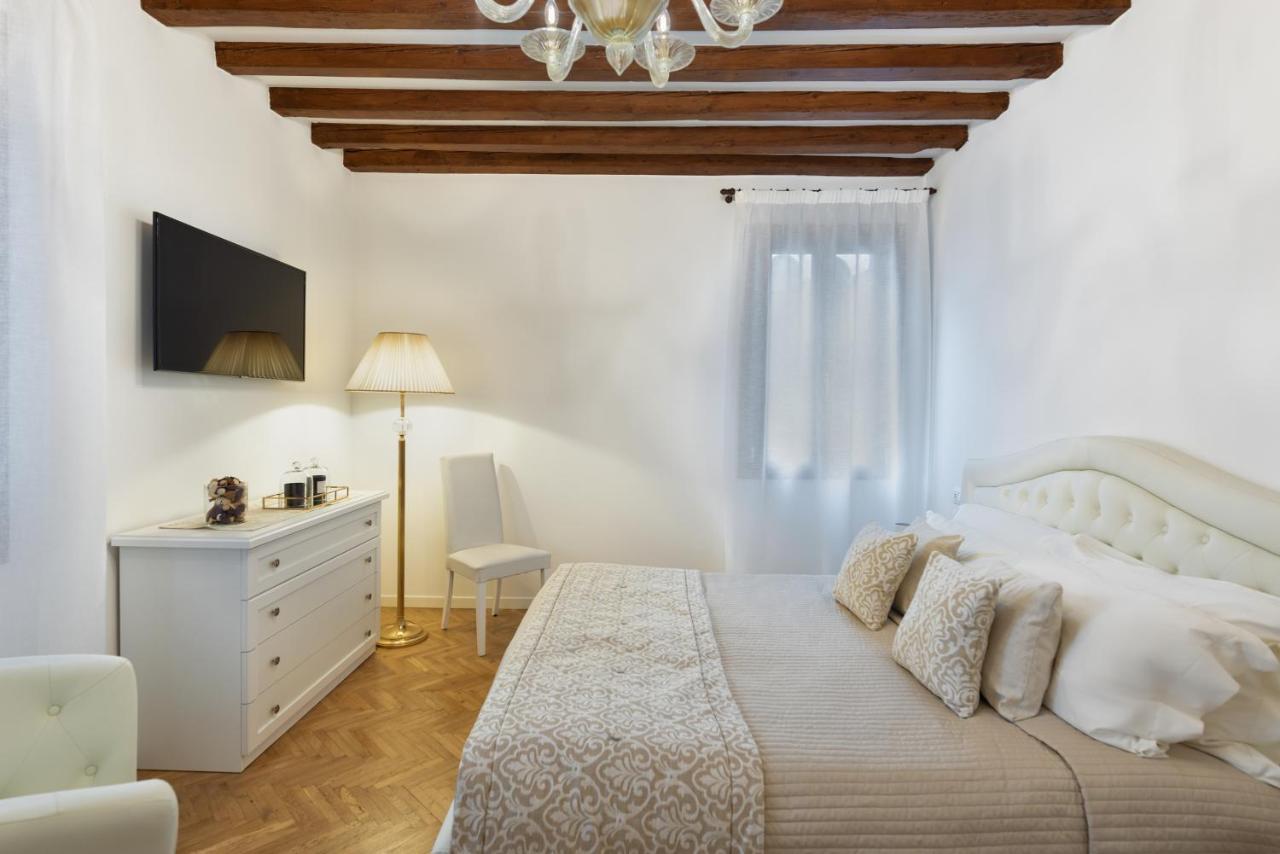 Ad Place Hotel 4*