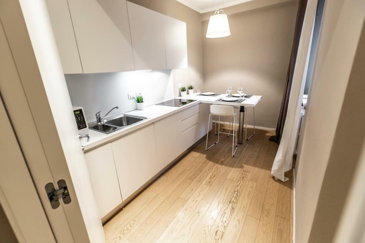 Rialto Canal View Deluxe R&r Apartment