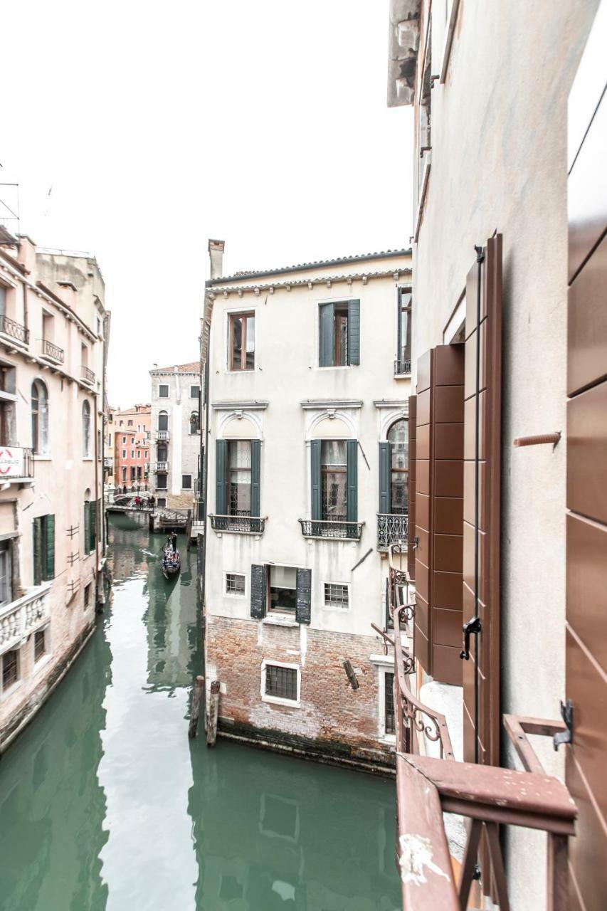 Rialto Canal View Deluxe R&r Apartment Venice