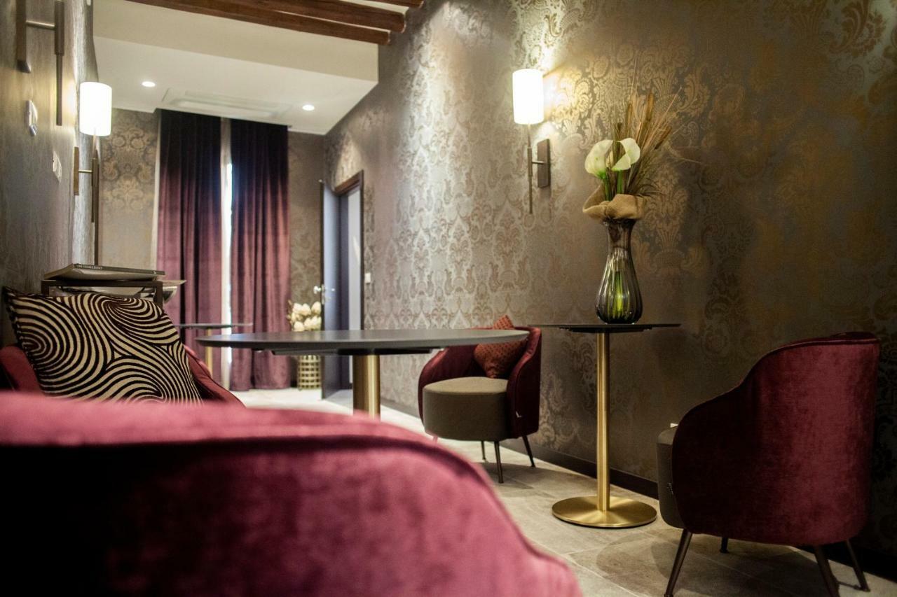 Alle Guglie Boutique Hotel 3*