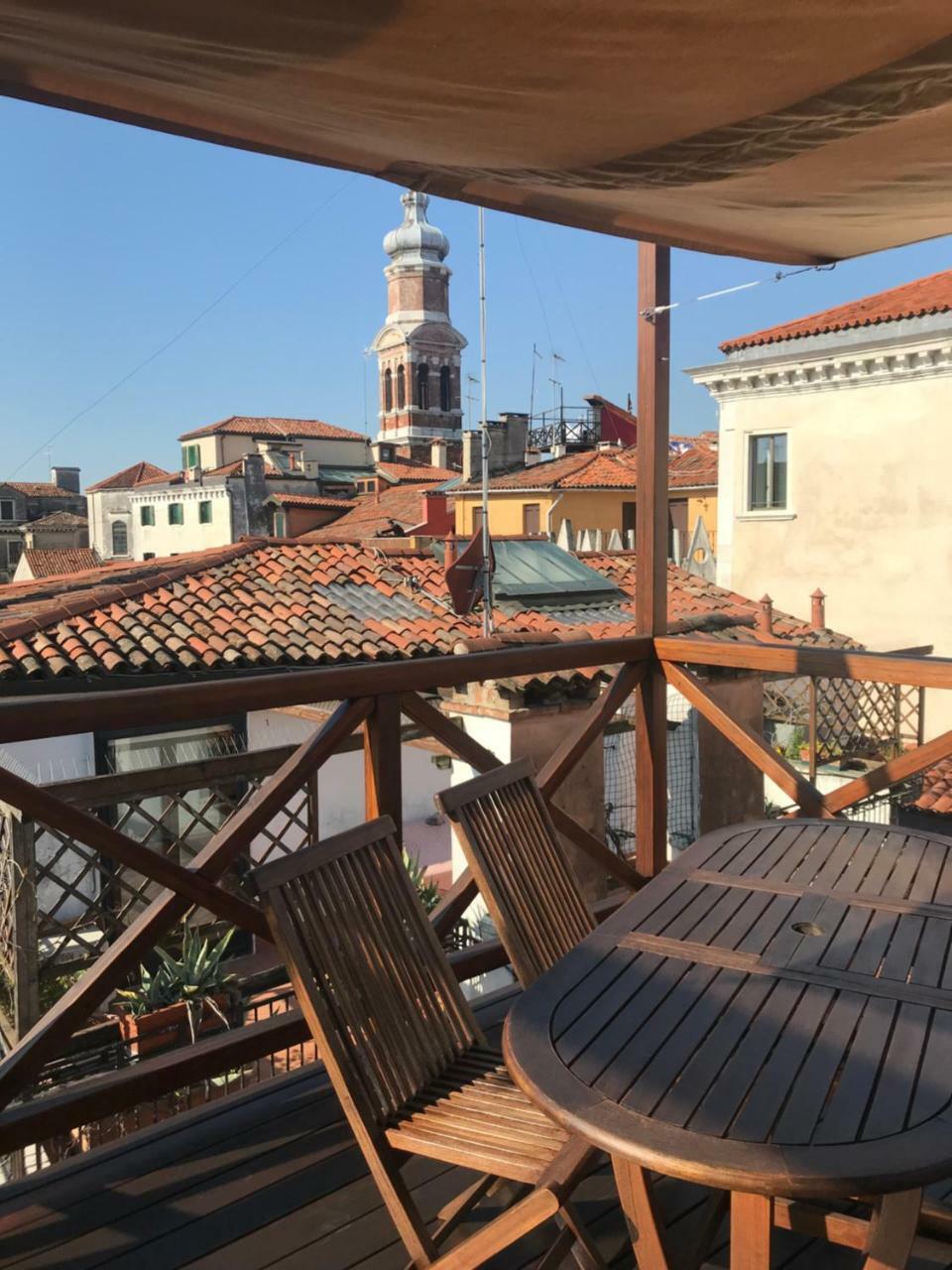 Homes & Holidays Apartment Venice