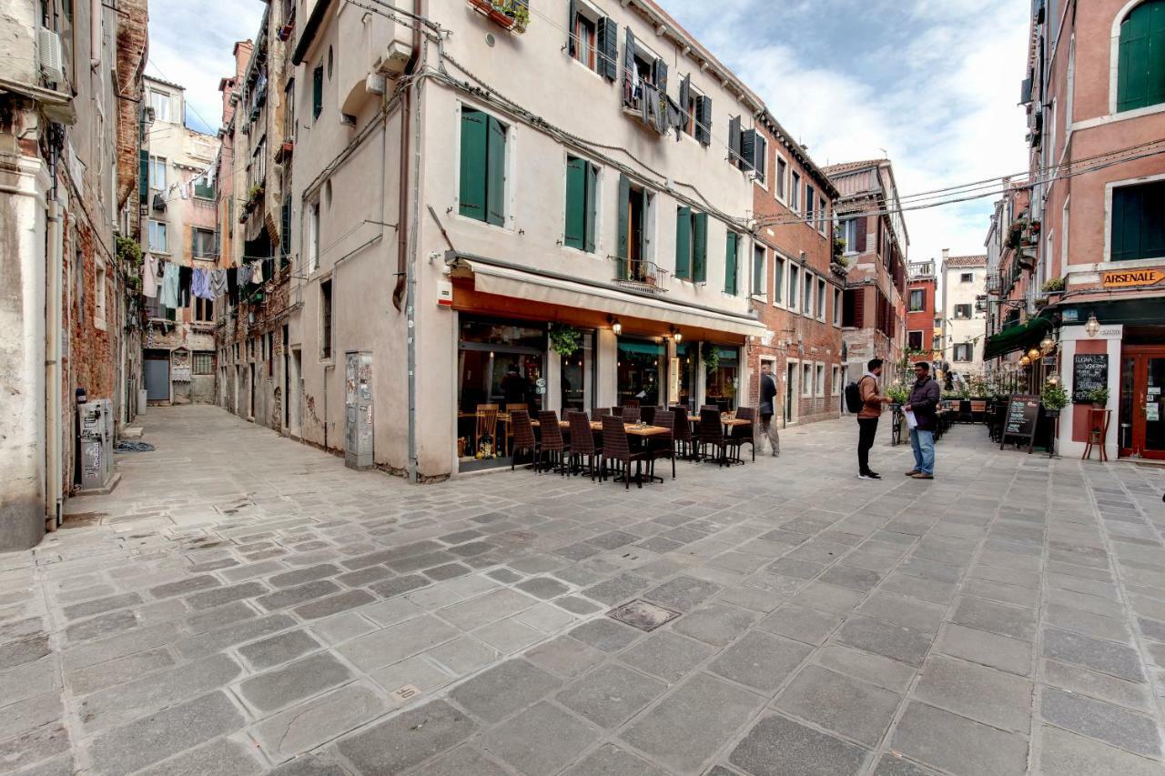 Apartamento Charming Castello Apartments By Wonderful Italy