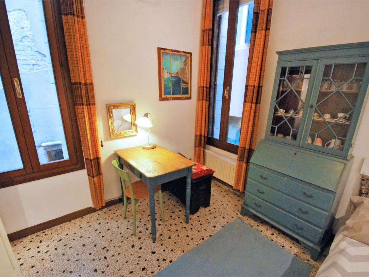 Campo San Maurizio Apartment