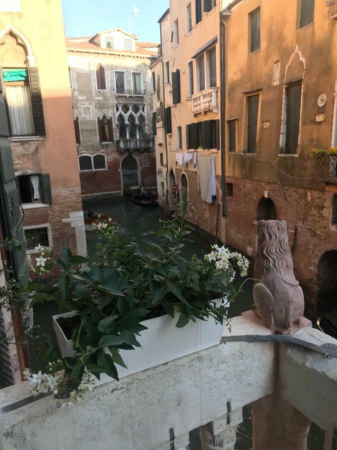 Ca' Amadi Bed & Breakfast Venice