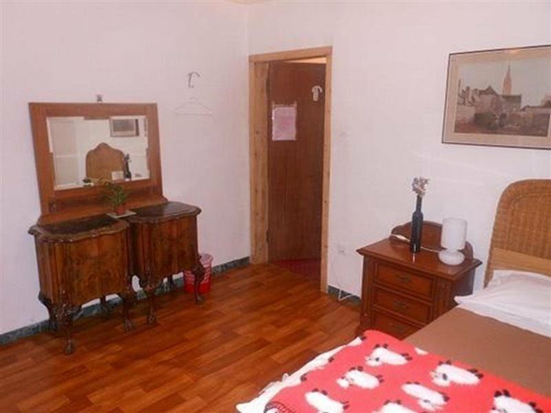 Bed & Breakfast Bed & - Casa Per Ferie La Pieta