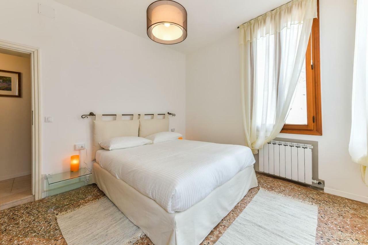 Fortuny Loft Apartment Venice