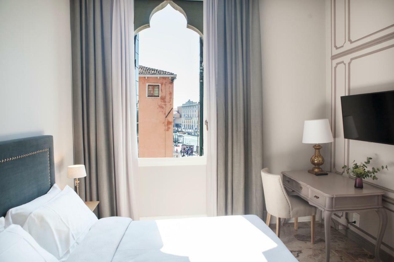 Palazzetto Foscari 2* Venice