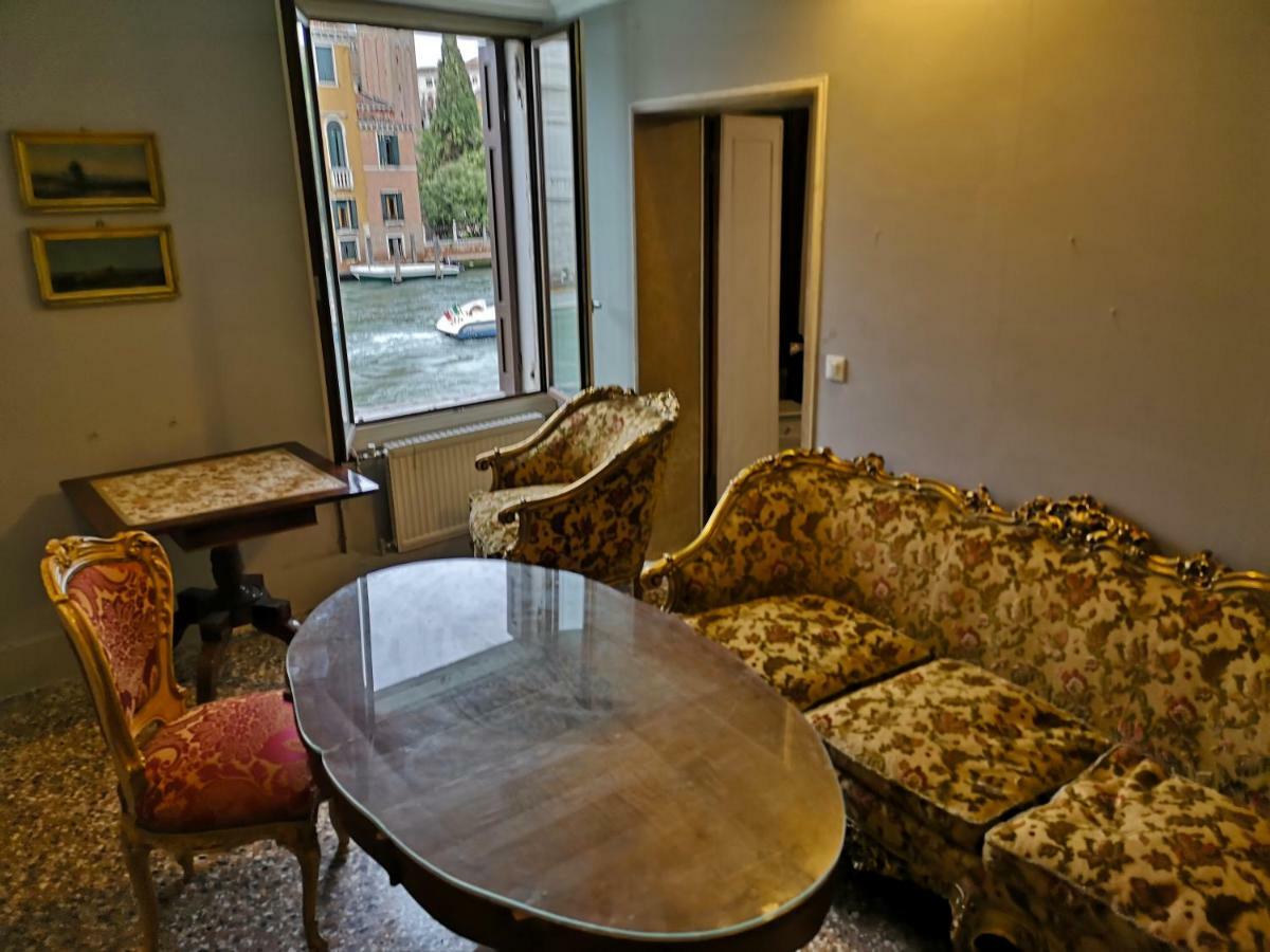 Querini Palace Accademia Gran Canal Historic * Venice