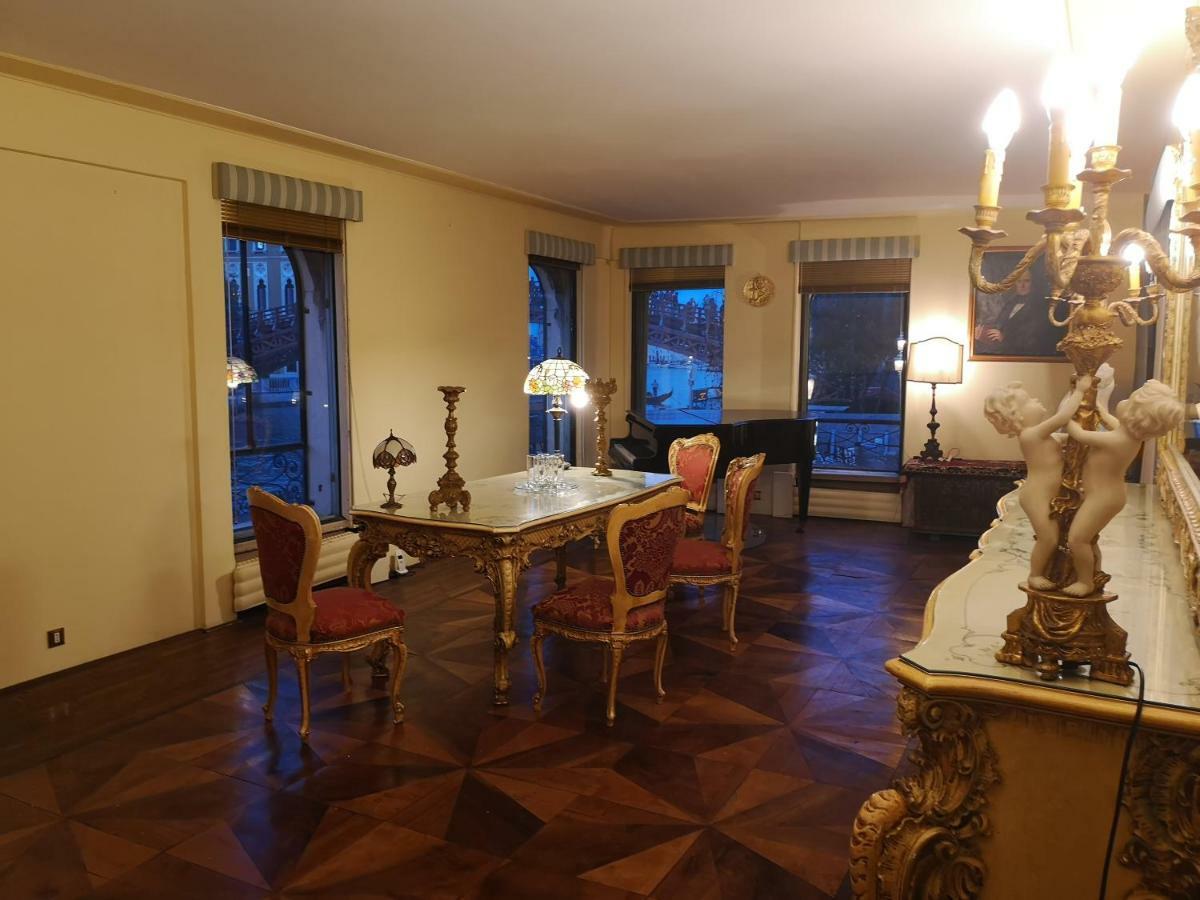 Querini Palace Accademia Gran Canal Historic * Venice