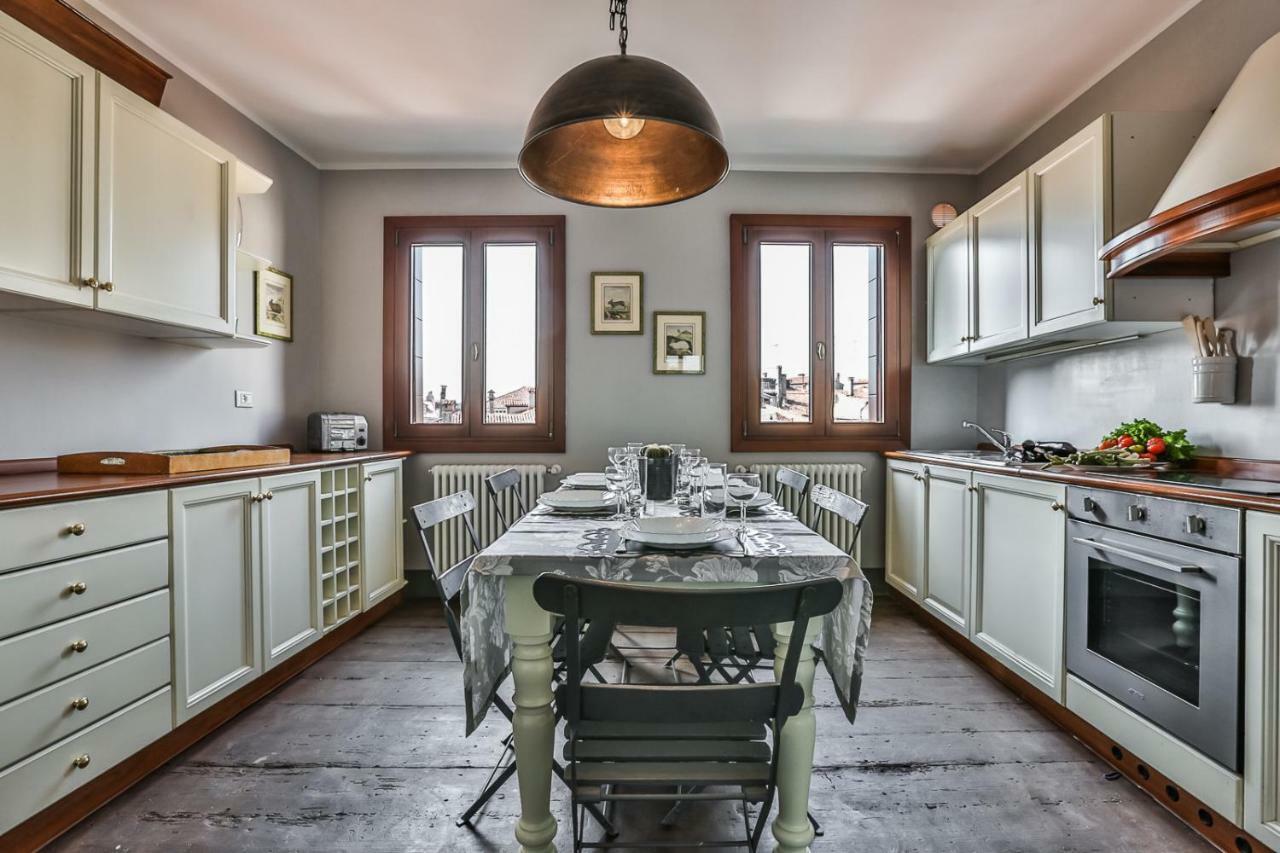 Ca' Del Pittore Terrace Apartment